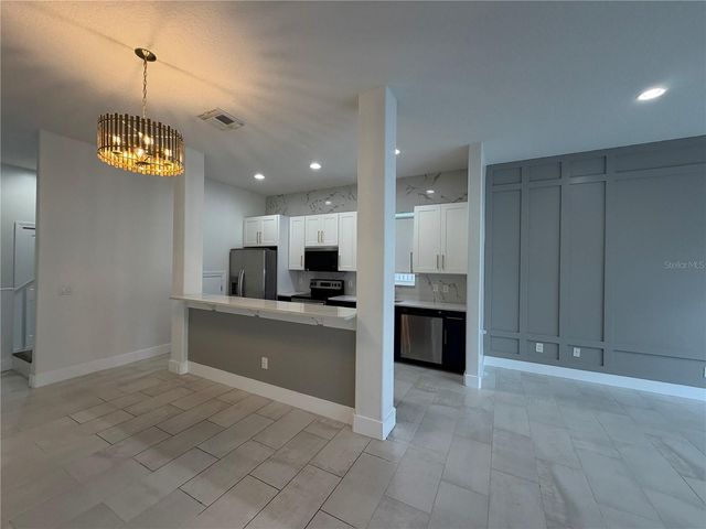 3007 E CENTRAL BOULEVARD 3007, Orlando, FL 32803