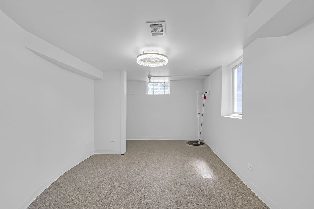 Image 20 of property listing at 2601 West Street, River Grove, IL 60171