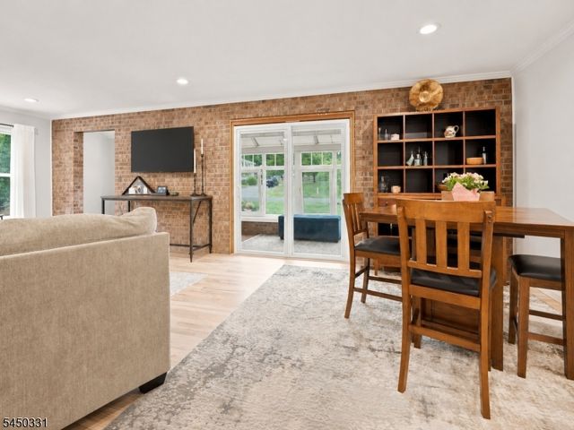 35 Mercier Pl, Berkeley Heights Twp., NJ 07922