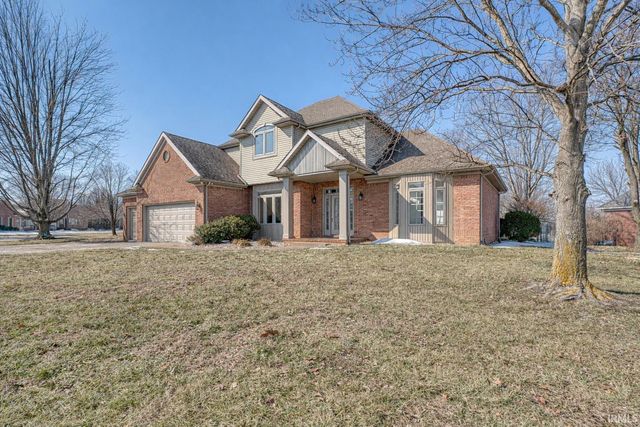 8244 Clearview Drive, Newburgh, IN 47630