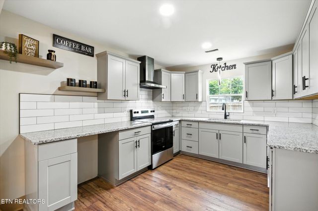 167 Warrior Circle, Oak Ridge, TN 37830