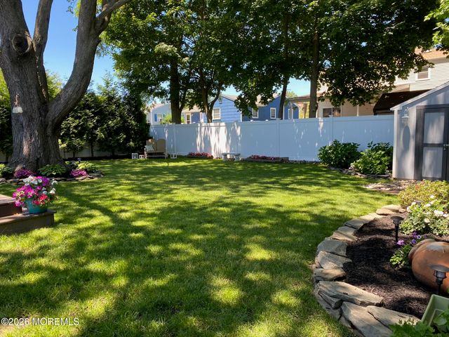 49 Helen Avenue, Freehold, NJ 07728