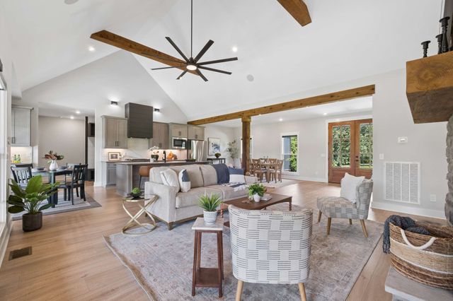 9640 Lascassas Pike, Lascassas, TN 37085