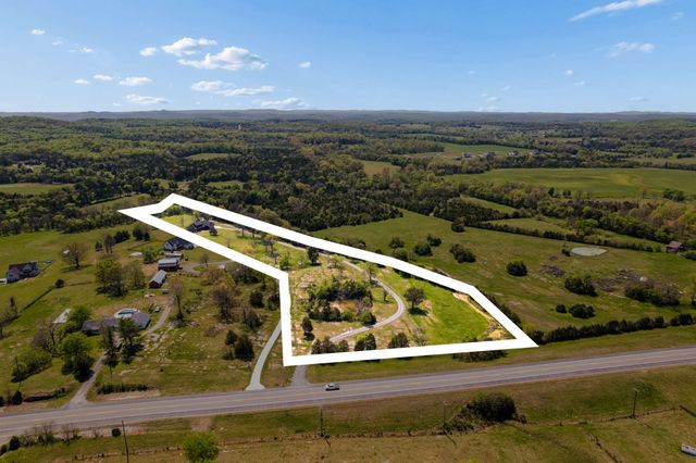 9640 Lascassas Pike, Lascassas, TN 37085