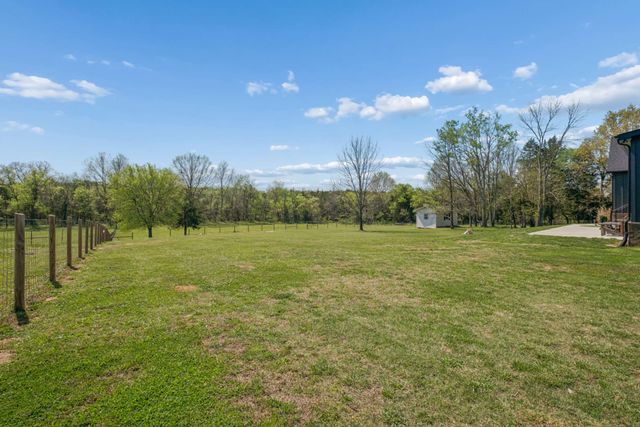 9640 Lascassas Pike, Lascassas, TN 37085