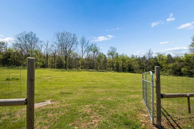 9640 Lascassas Pike, Lascassas, TN 37085