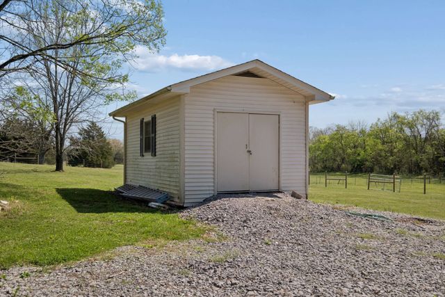 9640 Lascassas Pike, Lascassas, TN 37085