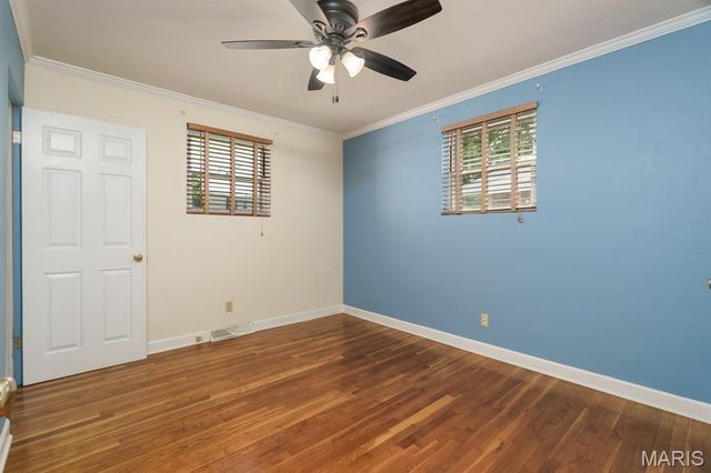 18 Cambridge Drive, Granite City, IL 62040