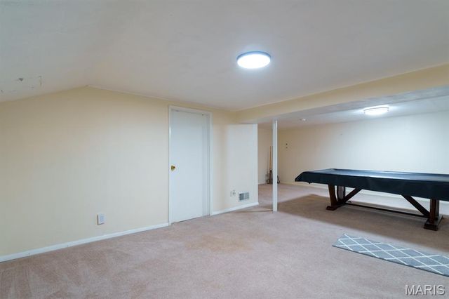 18 Cambridge Drive, Granite City, IL 62040