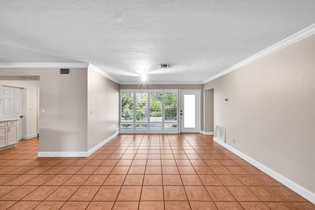 901 SE 12th Avenue, Deerfield Beach, FL 33441