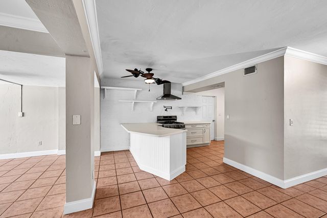 901 SE 12th Avenue, Deerfield Beach, FL 33441
