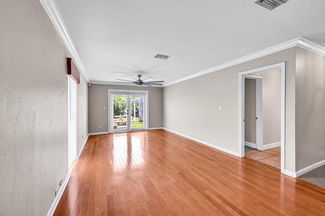 901 SE 12th Avenue, Deerfield Beach, FL 33441