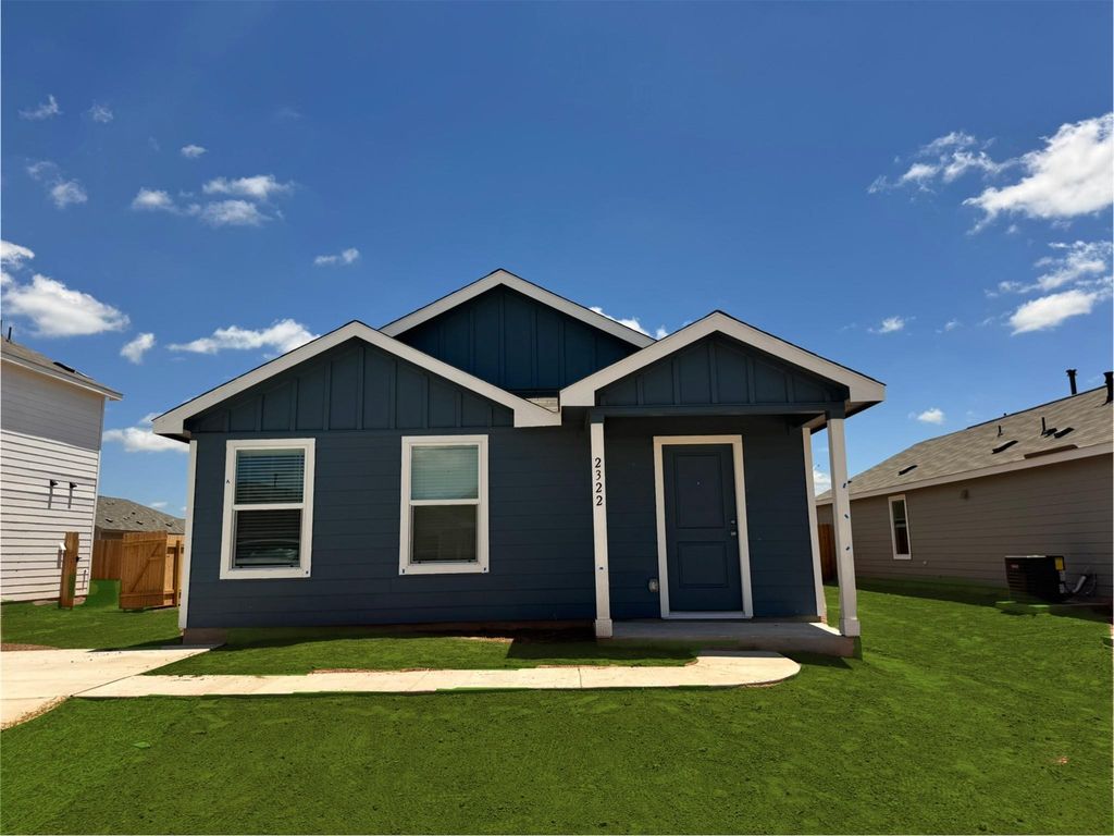 2322 Dust Devil DR, Lockhart, TX 78644
