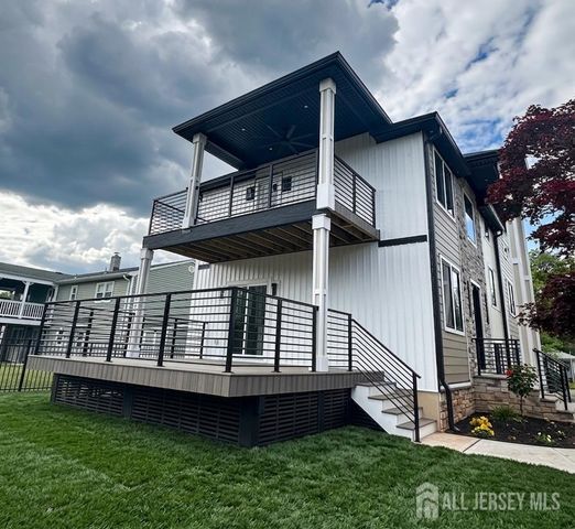 141 Lund Avenue, Edison, NJ 08820