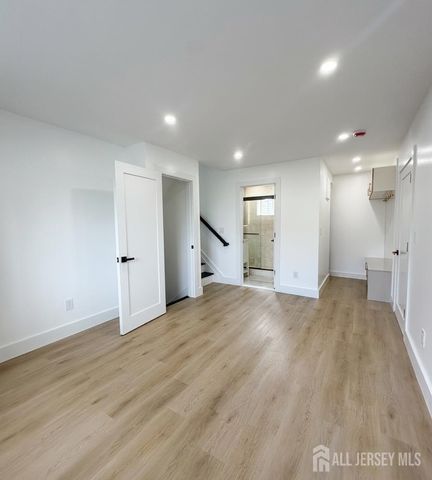 141 Lund Avenue, Edison, NJ 08820