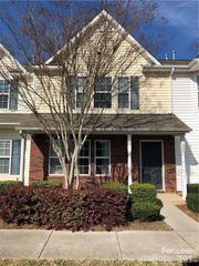 11138 Derryrush Drive, Charlotte, NC 28213