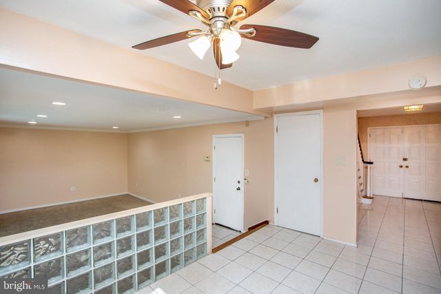 14 WOODMERE RD, North Brunswick, NJ 08902