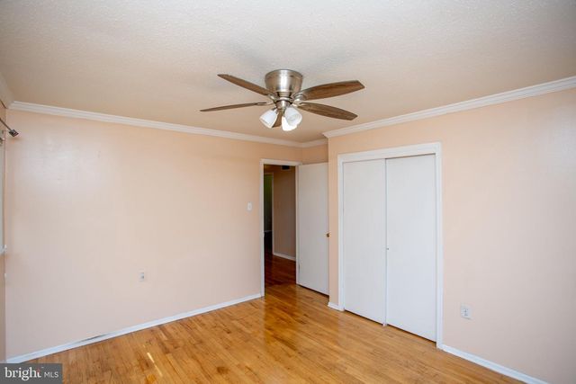 14 WOODMERE RD, North Brunswick, NJ 08902