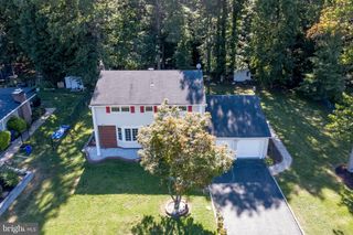 14 WOODMERE RD, North Brunswick, NJ 08902