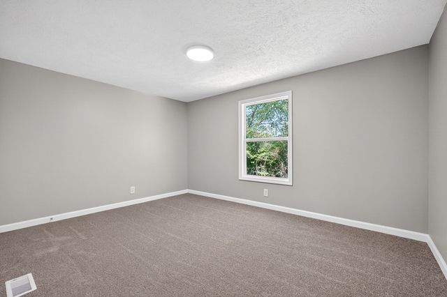 8380 Chaffin Rd, Baxter, TN 38544
