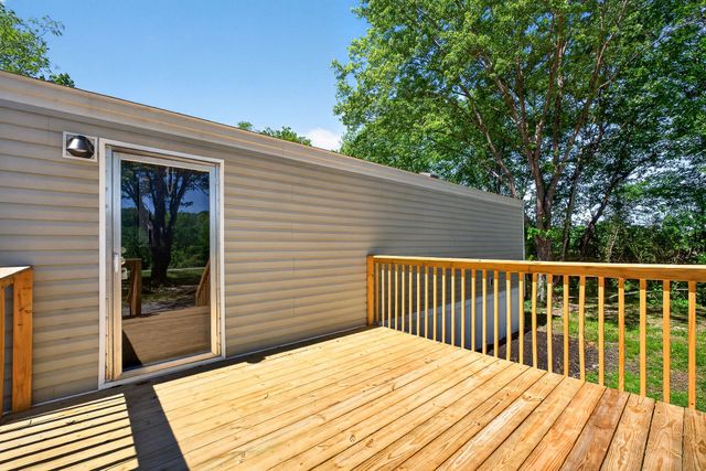 8380 Chaffin Rd, Baxter, TN 38544