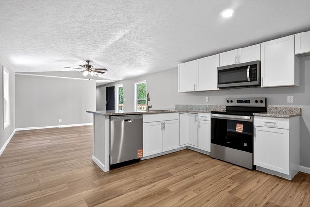 8380 Chaffin Rd, Baxter, TN 38544