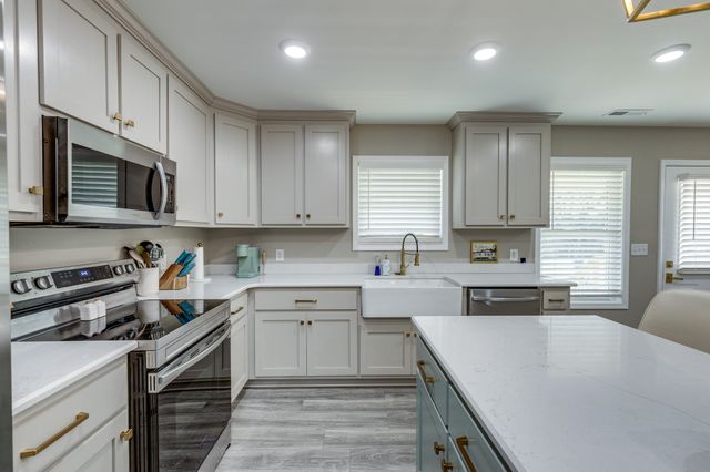 3476 Minor Hill Hwy, Pulaski, TN 38478