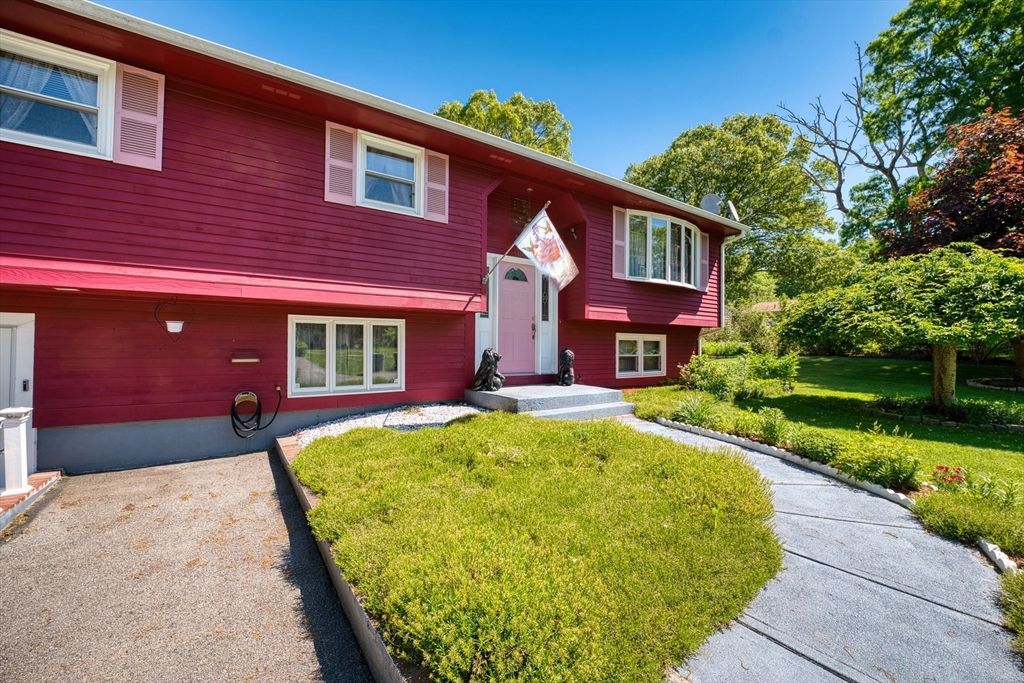 100 O Drive, Westport, MA 02790