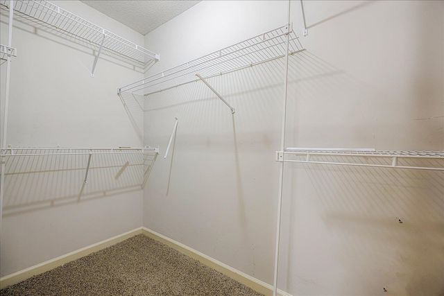 624 E ASHLEY GLEN CIR, Memphis, TN 38018