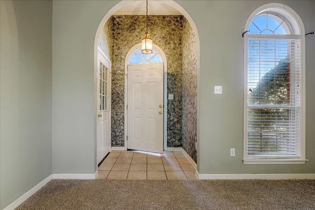 624 E ASHLEY GLEN CIR, Memphis, TN 38018