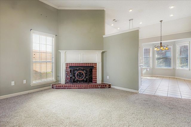 624 E ASHLEY GLEN CIR, Memphis, TN 38018