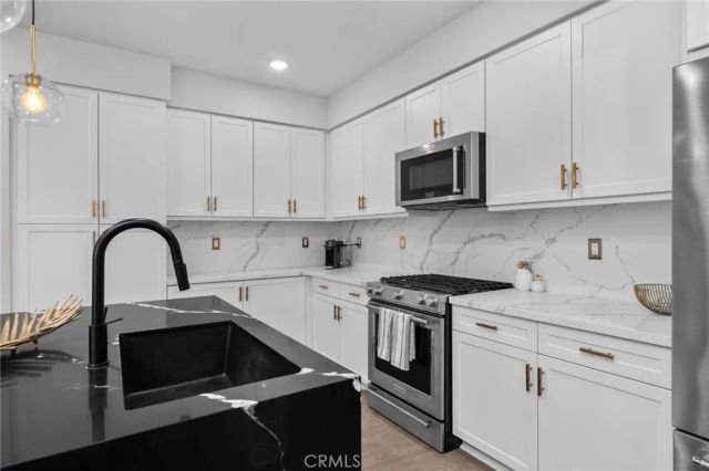 11044 Luminate Drive, Rancho Cucamonga, CA 91730