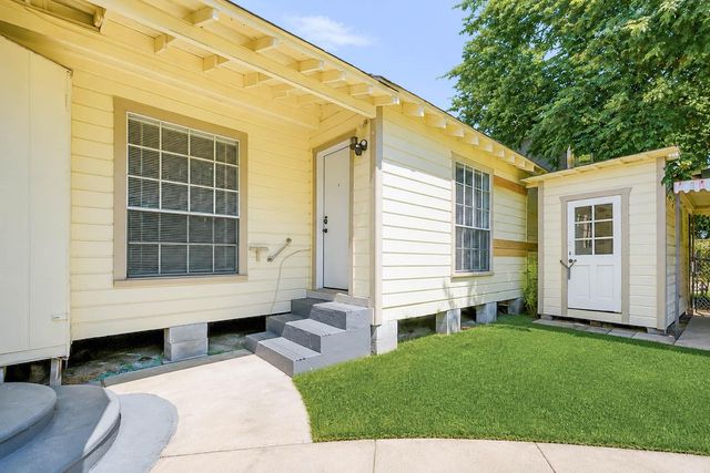4019 Garrow Street, Houston, TX 77003