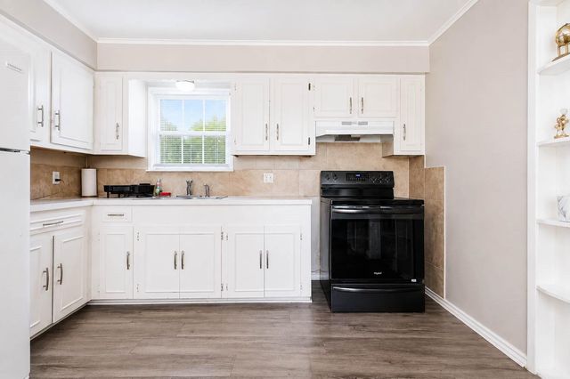 4019 Garrow Street, Houston, TX 77003