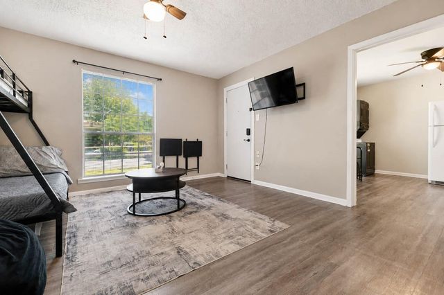 4019 Garrow Street, Houston, TX 77003