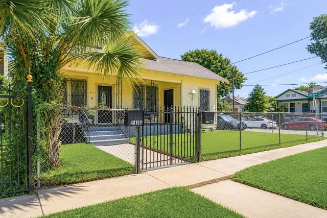 4019 Garrow Street, Houston, TX 77003