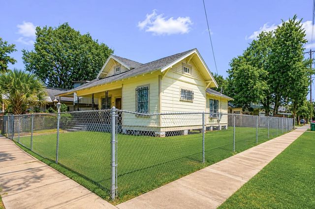 4019 Garrow Street, Houston, TX 77003