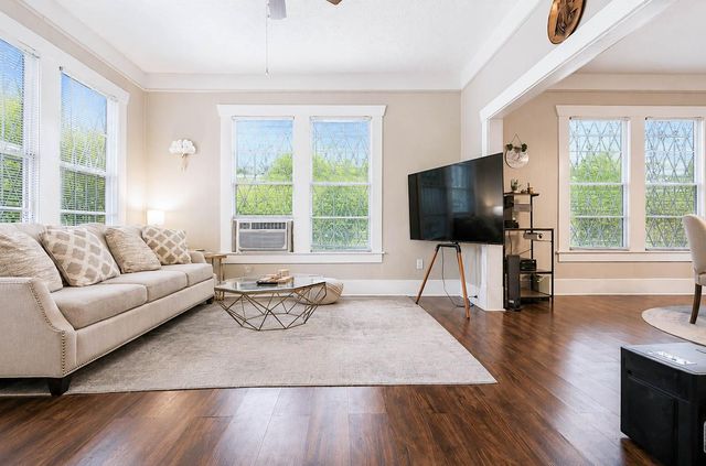 4019 Garrow Street, Houston, TX 77003