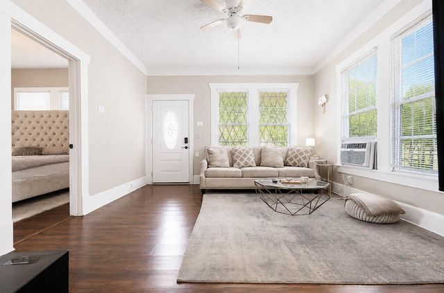 4019 Garrow Street, Houston, TX 77003