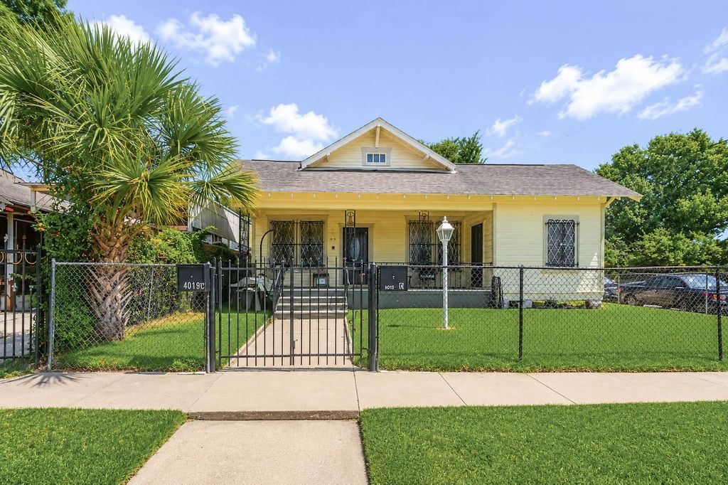 4019 Garrow Street, Houston, TX 77003
