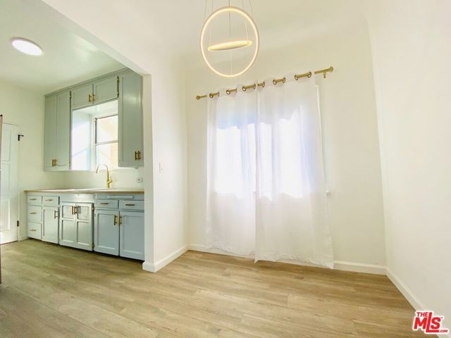 2200 S Normandie Avenue, Los Angeles, CA 90007