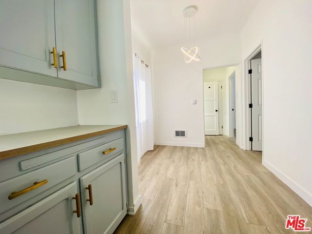 2200 S Normandie Avenue, Los Angeles, CA 90007