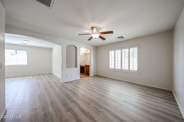 12845 W MILTON Drive, Peoria, AZ 85383