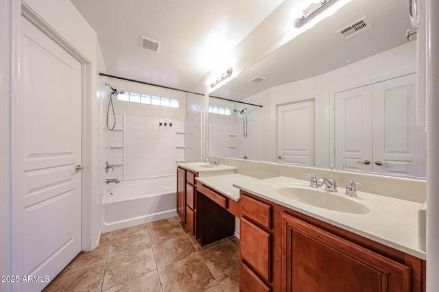 12845 W MILTON Drive, Peoria, AZ 85383