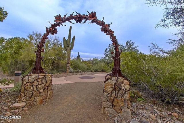 12845 W MILTON Drive, Peoria, AZ 85383