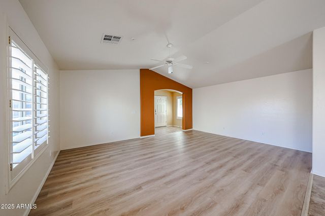 12845 W MILTON Drive, Peoria, AZ 85383