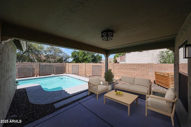 12845 W MILTON Drive, Peoria, AZ 85383