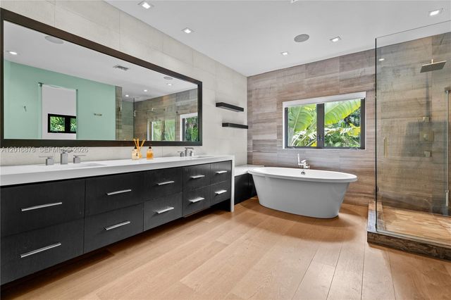 8550 Old Cutler Road, Coral Gables, FL 33143