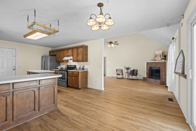 394 Buckingham Blvd, Gallatin, TN 37066