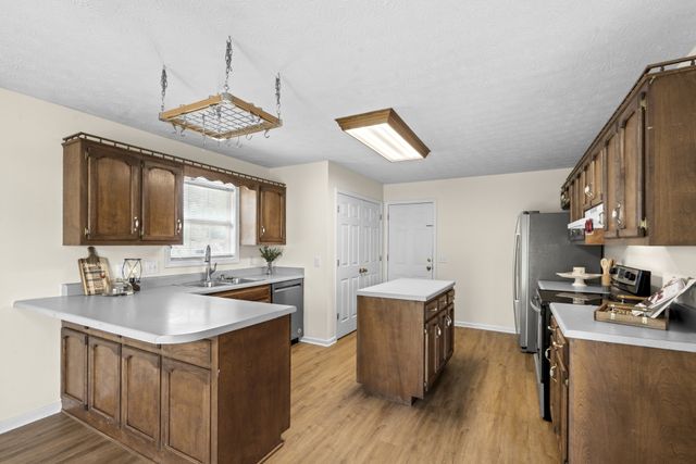 394 Buckingham Blvd, Gallatin, TN 37066